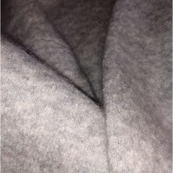 H&M Cropped Oversized Wool Long Sleeve Loose Crew Neck Gray Wool Sweater - Picture 9 of 11